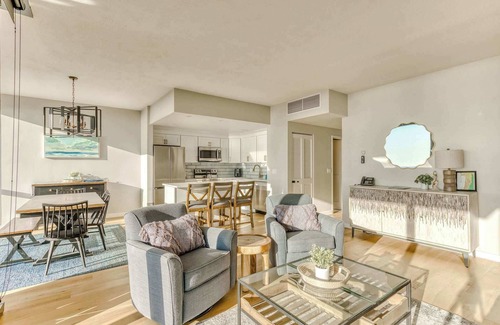 Seaside Condo | Sand & Sea (508) Salt Life - Lux Beachfront w Pool