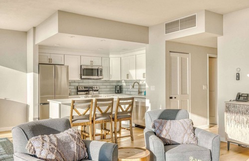 Seaside Condo | Sand & Sea (508) Salt Life - Lux Beachfront w Pool