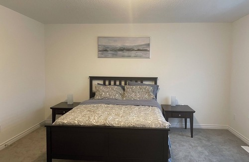 Wasaga Beach Bed & Breakfast | Sand&Ski@Wasaga Beach/Blue Mountain Collingwood