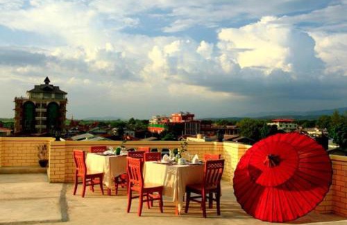 Yawnghwe Hotel | Sandalwood Hotel