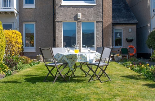 Deganwy Cottage | Sandbanks - Two Bedroom Cottage, Sleeps 3
