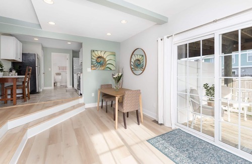 Sandbridge Apartment | Sandbridge Beach Bay Getaway