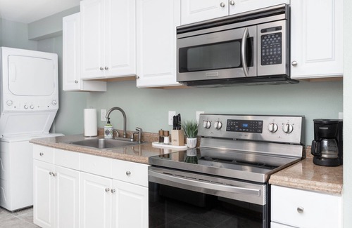 Sandbridge Apartment | Sandbridge Beach Bay Getaway