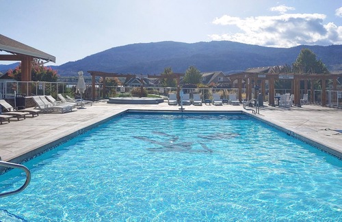 Okanagan-Similkameen House | Sandcastle Cottage on Osoyoos Lake - Prime location, family friendly vaycay.