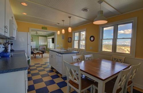 Northport House | SandcastleNorthport Lake Michigan HAS MOVED!nSame Beach bigger house VRBO4684220