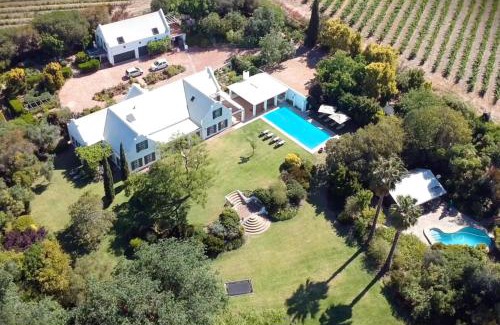 Trawal House | Sanddrif Stellenbosch Guest Farm