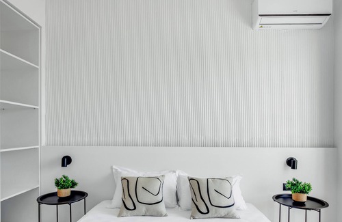 Thessaloniki Apartment | Sanders Arch - Jolly 1-Bdr. Apt. w/ Sofa-Bed