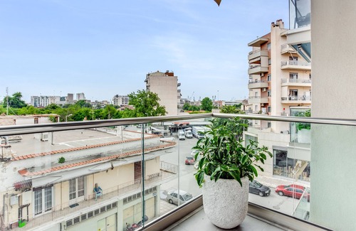 Thessaloniki Apartment | Sanders Old Port - Charming 1-Bdr Apt with Balcony