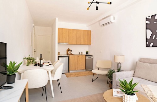Molos Apartment | Sanders Paros Gardens - Bold 1-Bdr Apt w Patio