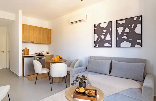 Molos Apartment | Sanders Paros Gardens - Smart 1-Bdr Apt w Patio