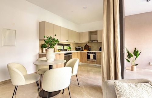Agios Tychon Apartment | Sanders River Plaza Limassol Apartment