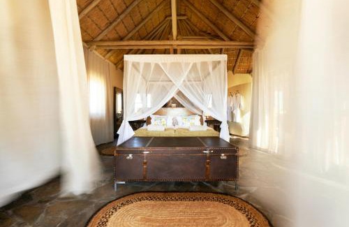 Sandfontein Cabin | Sandfontein Lodge & Nature Reserve