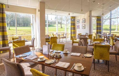 Plastow Green Hotel | Sandford Springs Hotel and Golf Club