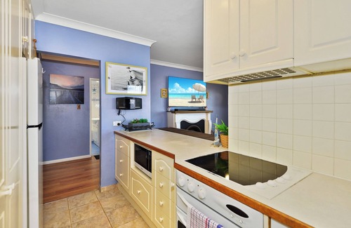 The Entrance Apartment | Sandhurst Apartment 5