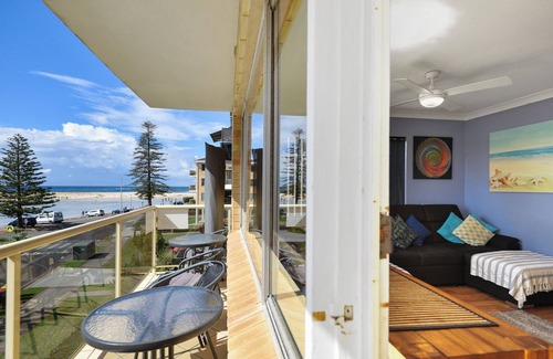 The Entrance Apartment | Sandhurst Apartment 5