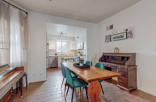 Northeast Heights Condo | Sandia Sunset Home W/Mountain View In Albuquerque