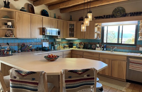 Sandia Knolls House | Sandia Winter Retreat