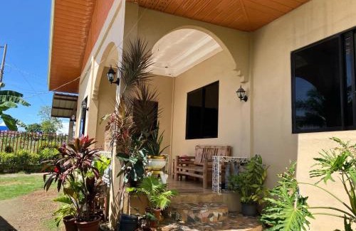 Loon House | Sandingan Homestay