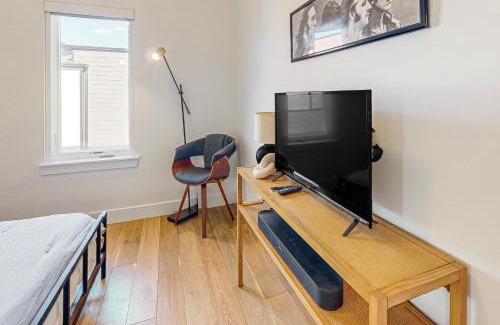Summit Park House | Sandlewood Sanctuary