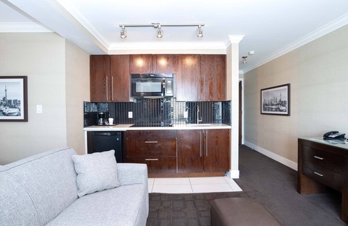 Oakville Hotel | Sandman Hotel Oakville