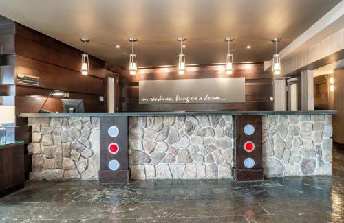 Dilworth Mountain Estates Hotel | Sandman Hotel & Suites Kelowna