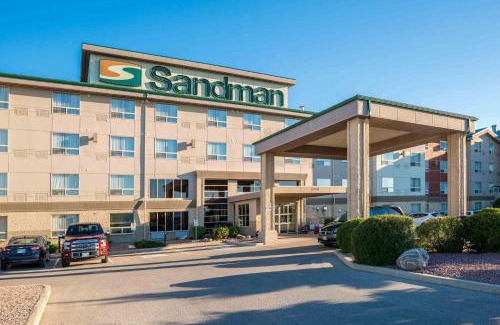 Winnipeg Hotel | Sandman Hotel & Suites Winnipeg Airport
