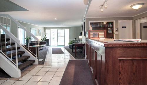 Cache Creek Hotel | Sandman Inn Cache Creek