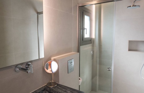 Paros Hotel | Sandom