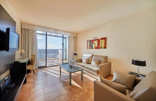 Playa Blanca Resort | Sandos Papagayo - Royal Elite Junior Suiten