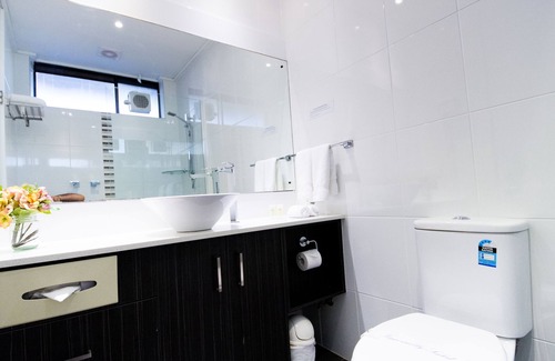 Noble Park Hotel | Sandown Regency