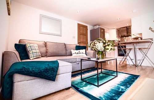 Lytham St. Anne's Apartment | Sandpearl Suite