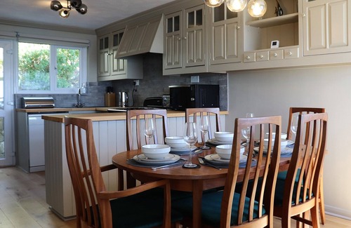 Ventnor Ski Chalet | Sandpipers