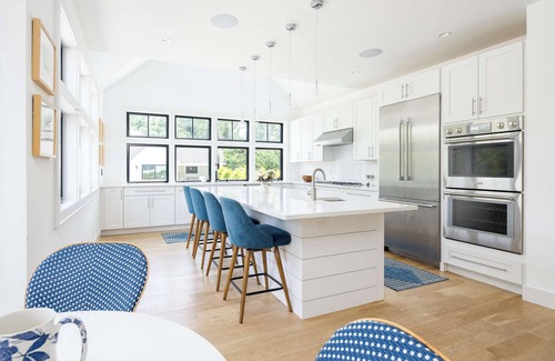 Silver Beach House | Sandpoint by Rove Travel Modern 5BR Family Home with Pool