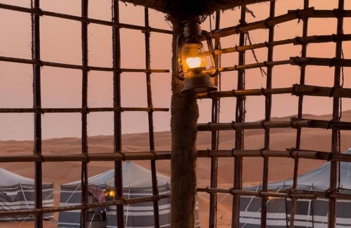 Al Wasil RV Rental | Sands Dream Tourism Camp-Triple Room with Private Bathroom
