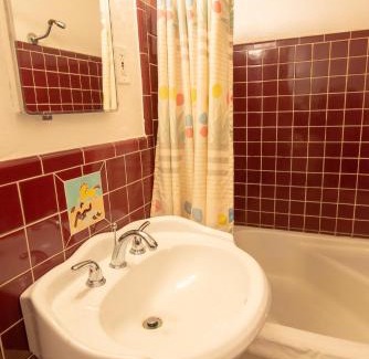 Cheyenne Hotel | Sands Motel