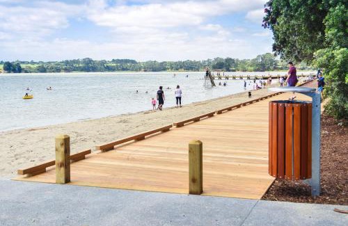 Waiuku Other | Sandspit Beach Motor Camp