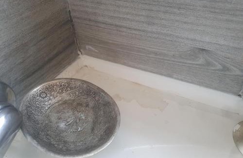 Greater Johannesburg Metropolitan Area House | Sandton Guesthouse 5 Bedrooms 6 Beds Pool Tennis Court Free WIFI