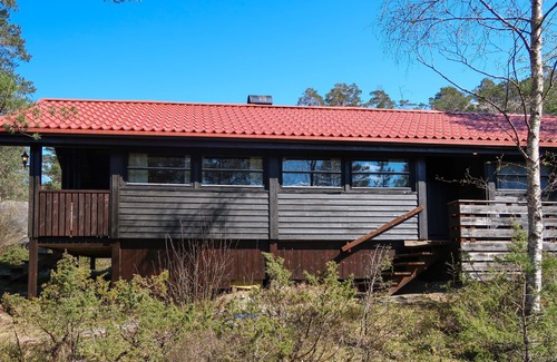 Flora House | Sandvikfjellet by Interhome