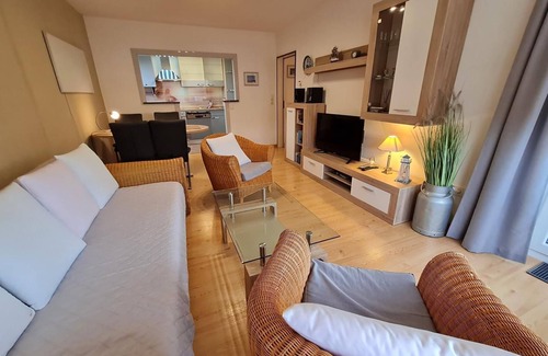 Fohr Apartment | Sandwall 60, Whg. Wattwurm - Apartment Wattwurm - close to the beach, with a view of the mill