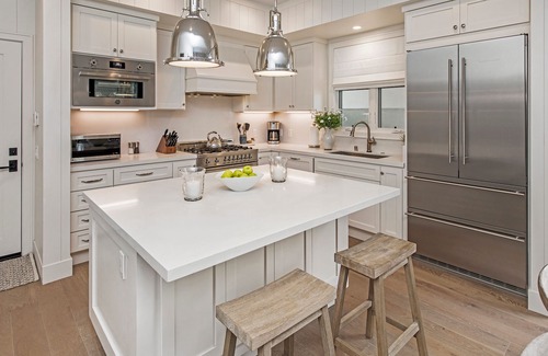 West Beach Condo | SandWaves - A West Beach Retreat