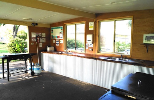 Broadwater RV Rental | Sandy Bay Holiday Park