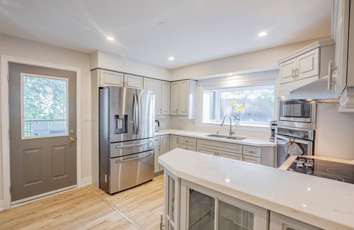 Tay Cottage | Sandy Beach/Boating/Swimming/Hot Tub/Marina/Trails