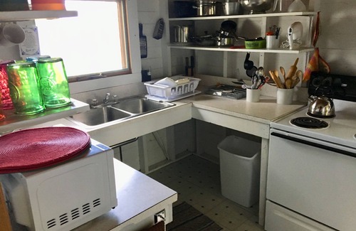 Derby Center Cottage | Sandy Beach Cottages in Northeast Kingdom, Vermont