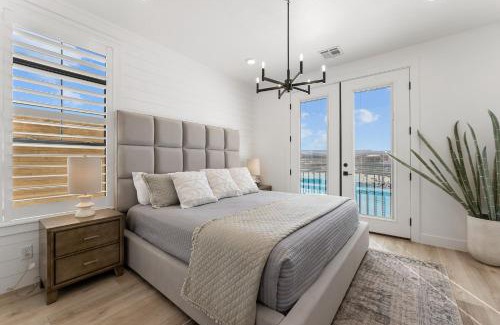 St. George House | Sandy Beach Estate home