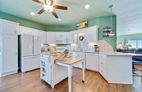 Fort Morgan House | Sandy Bottoms! Beach Front! 180+ Rave Reviews! Discount on Weekly Stays!