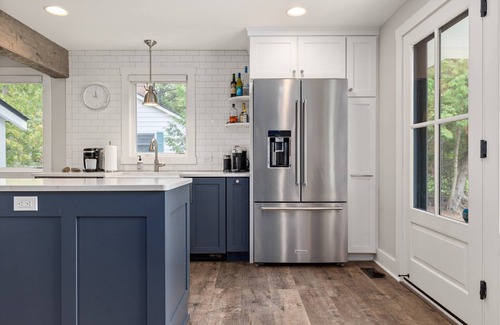 Rapid City House | Sandy Bottoms Summary