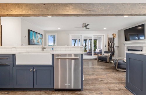 Rapid City House | Sandy Bottoms Summary