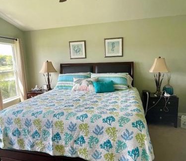 Trafalgar House | Sandy Bottoms!