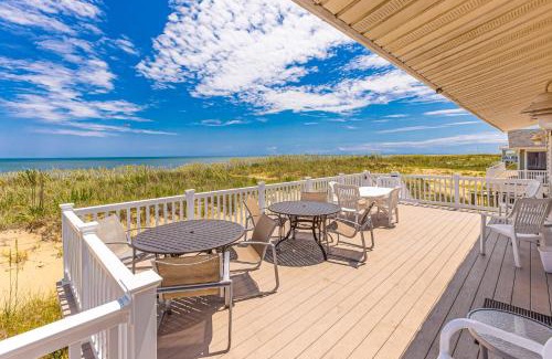 Sandbridge House | Sandy Castle