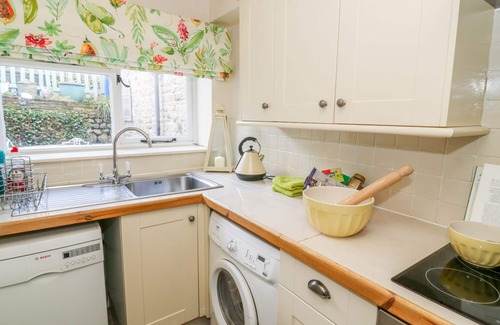 Linton-in-Craven Cottage | SANDY COTTAGE, pet friendly, luxury holiday cottage in Linton